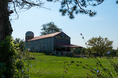 mail pouch barn_edited